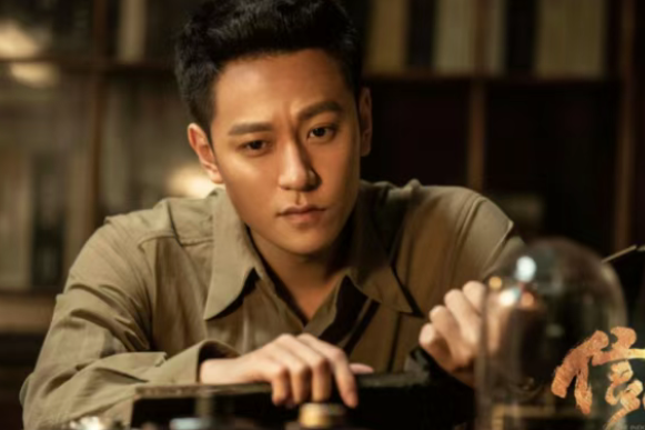 东方卫视首播！42集谍战来袭，收视热度全线领跑，全剧实力派封面图