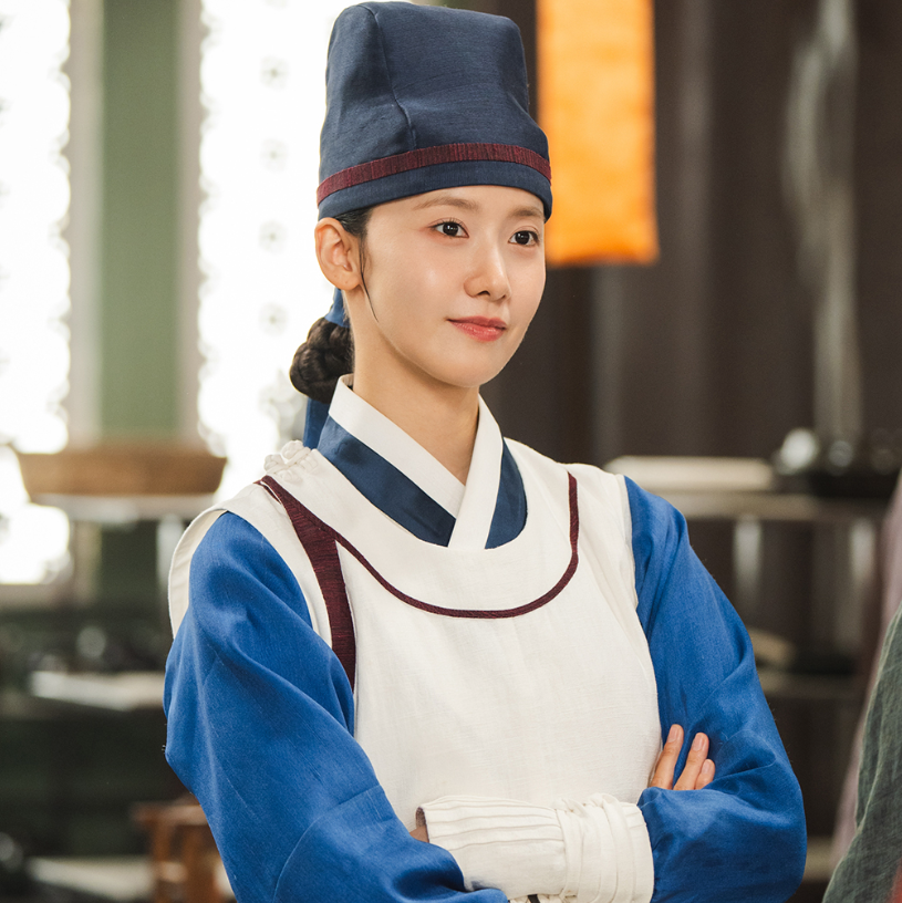 林允儿新剧遭官媒批评！本人社媒喊话我喜欢，来中国捞金还挑衅封面图