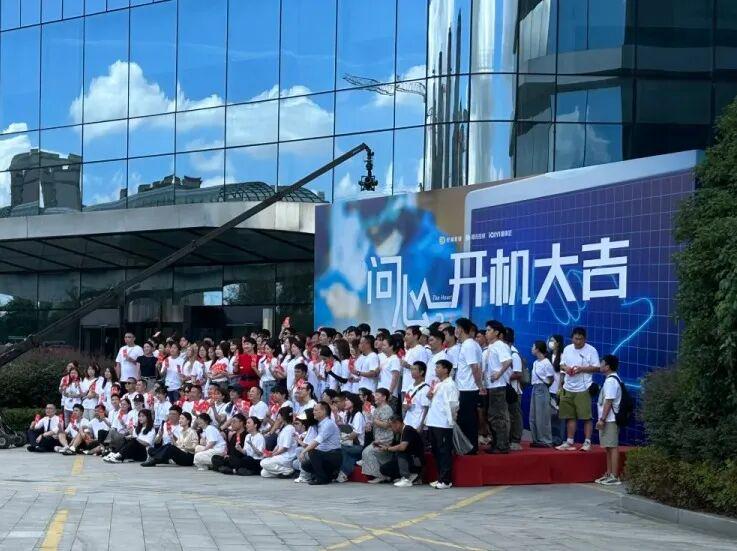 赵又廷、金世佳、毛晓彤来北仑拍戏了！封面图