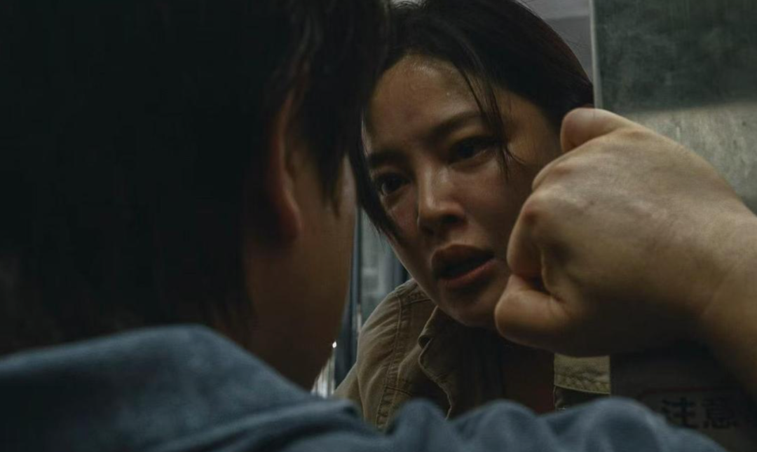 与蔡尚君谈《日掛中天》封面图