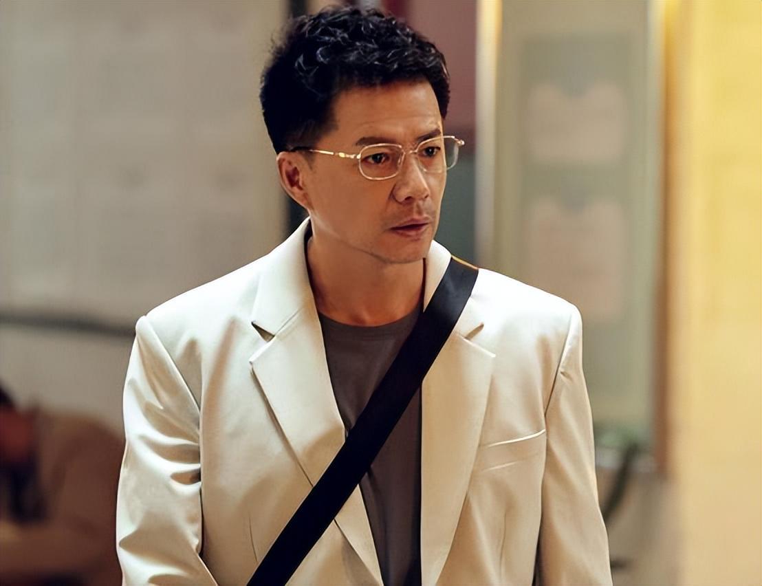 好家伙！段奕宏新剧开播就差评一片，观众差评理由出奇的一致封面图