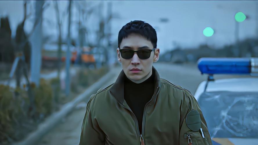 案件升级直击痛点！《模范出租车3》杀疯了，普通人讨公道有多爽封面图