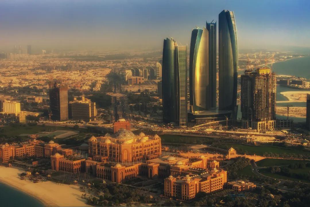 刘亦菲代言的中东城市，快成国际大片的固定背景了封面图