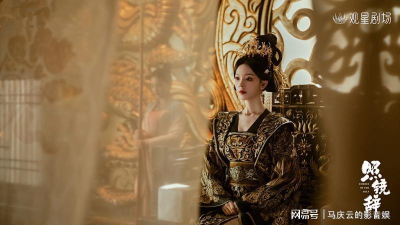 《照镜辞》首播，陈瑶全伊伦主演，把复仇重生搞出新花样，很创新封面图