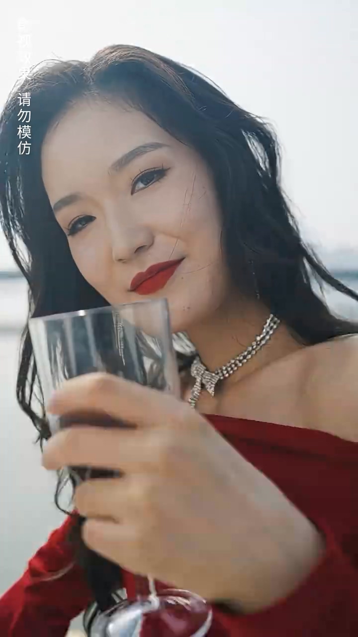 预知未来的神奇日记封面图