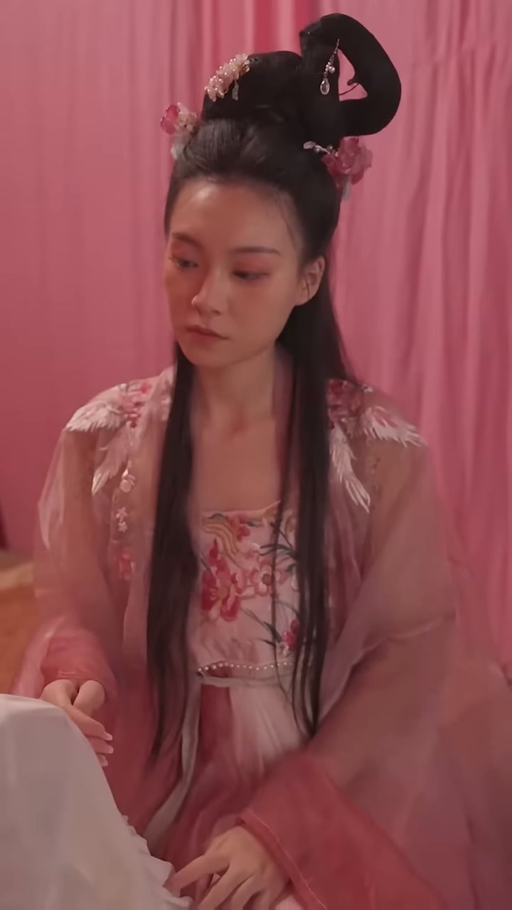 回到古代夺皇位封面图