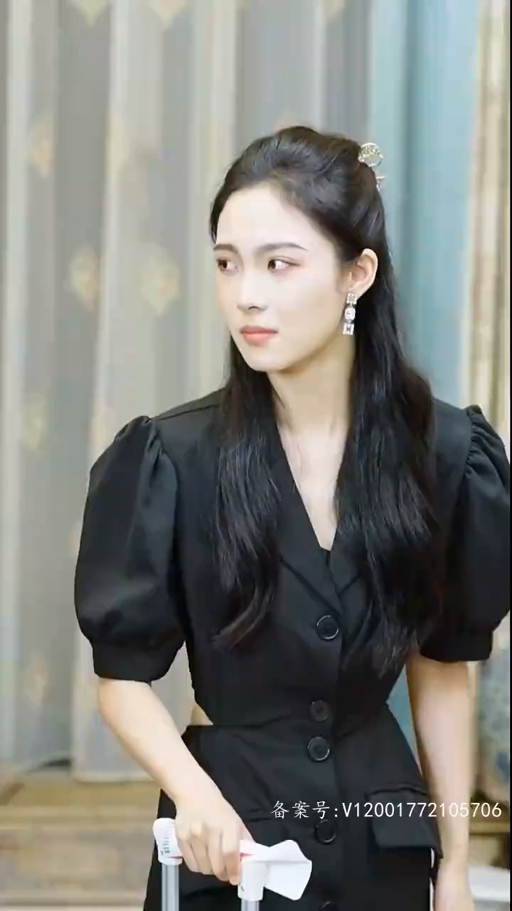 离婚后，前妻她带球跑了封面图