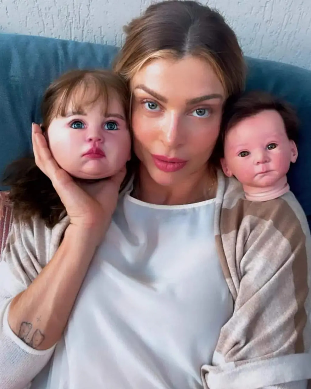 疑家 2023封面图