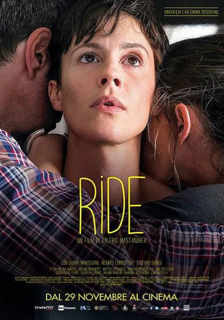 载哀而行封面图